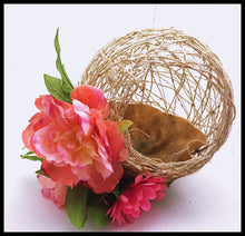 Load image into Gallery viewer, Twine ball, pink flowers (Medium)