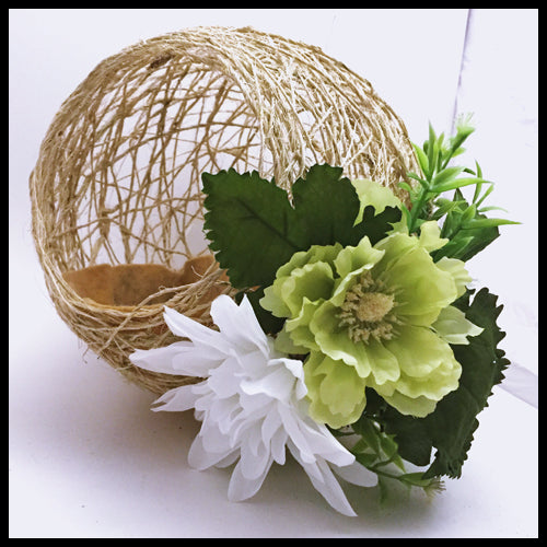 Twine ball, white and green flowers (medium)