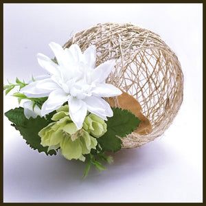 Twine ball, white and green flowers (medium)